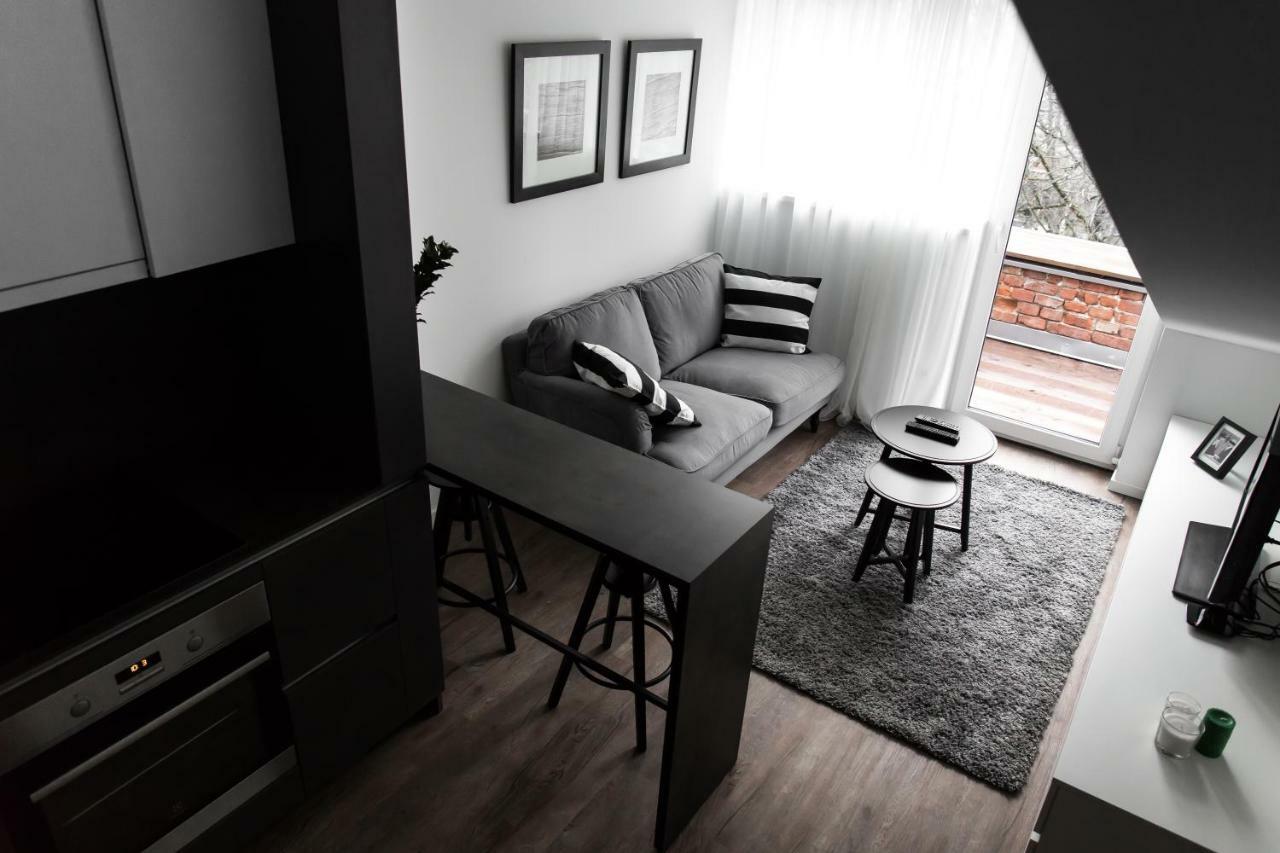 Deluxe Apartments By Hostlovers Каунас Екстериор снимка