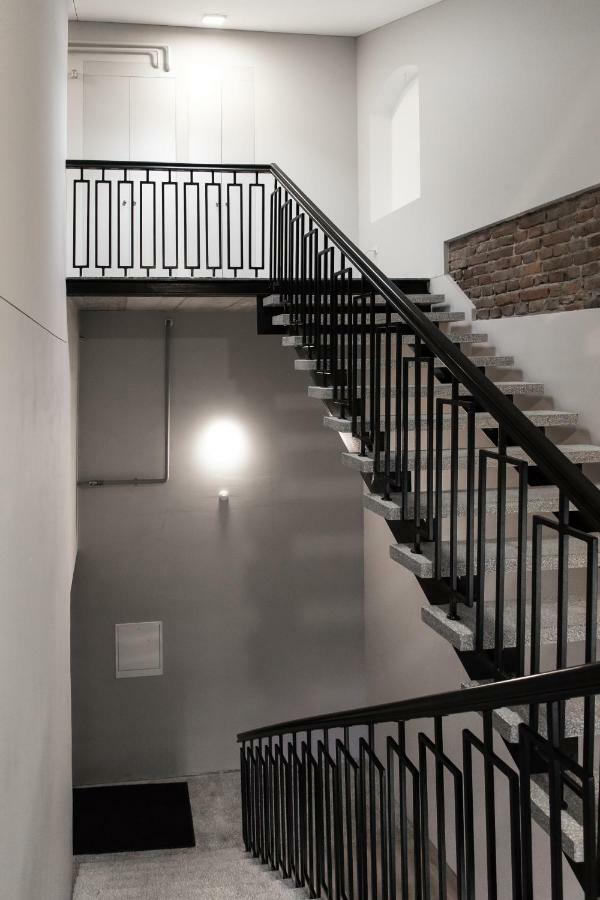Deluxe Apartments By Hostlovers Каунас Екстериор снимка