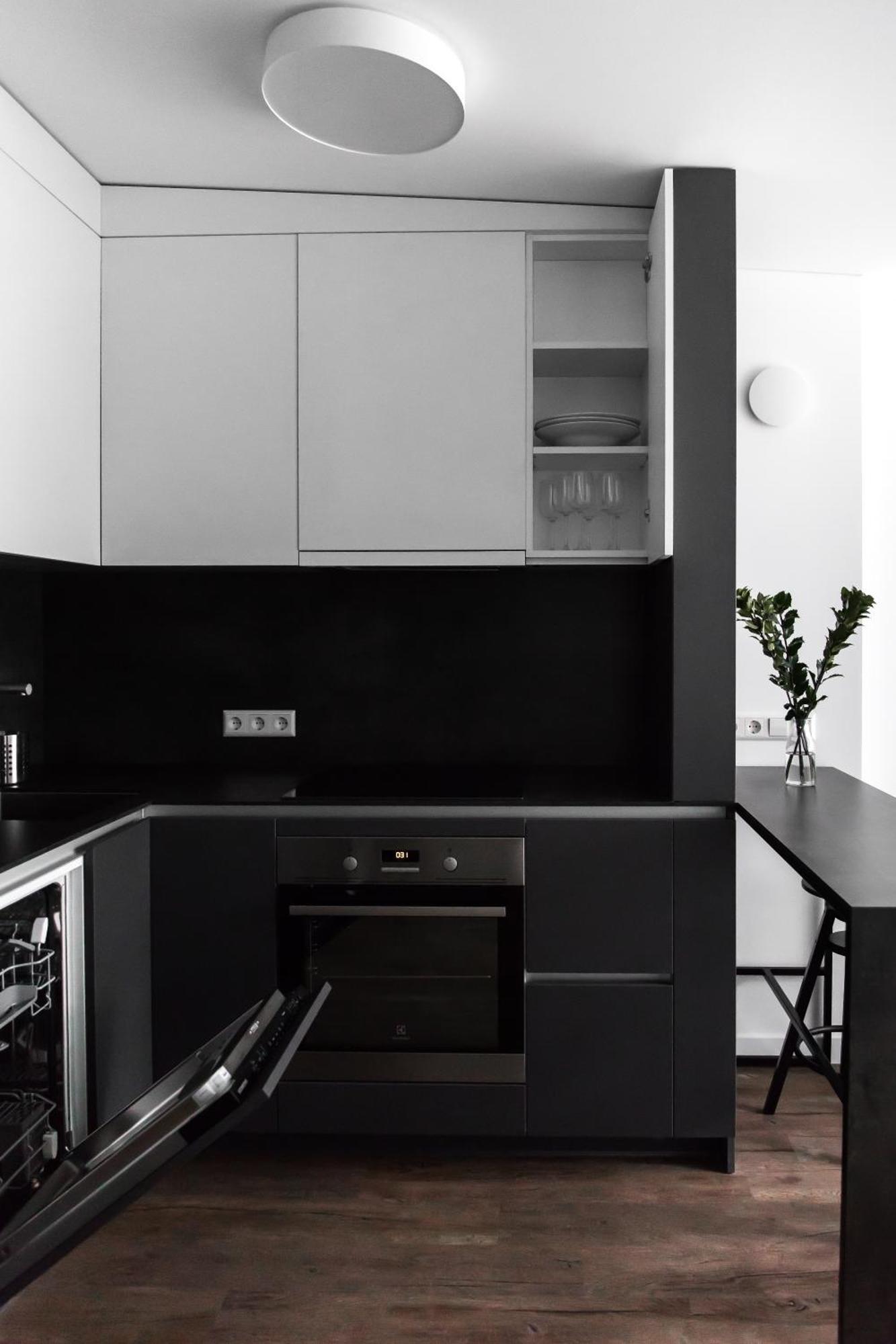Deluxe Apartments By Hostlovers Каунас Екстериор снимка
