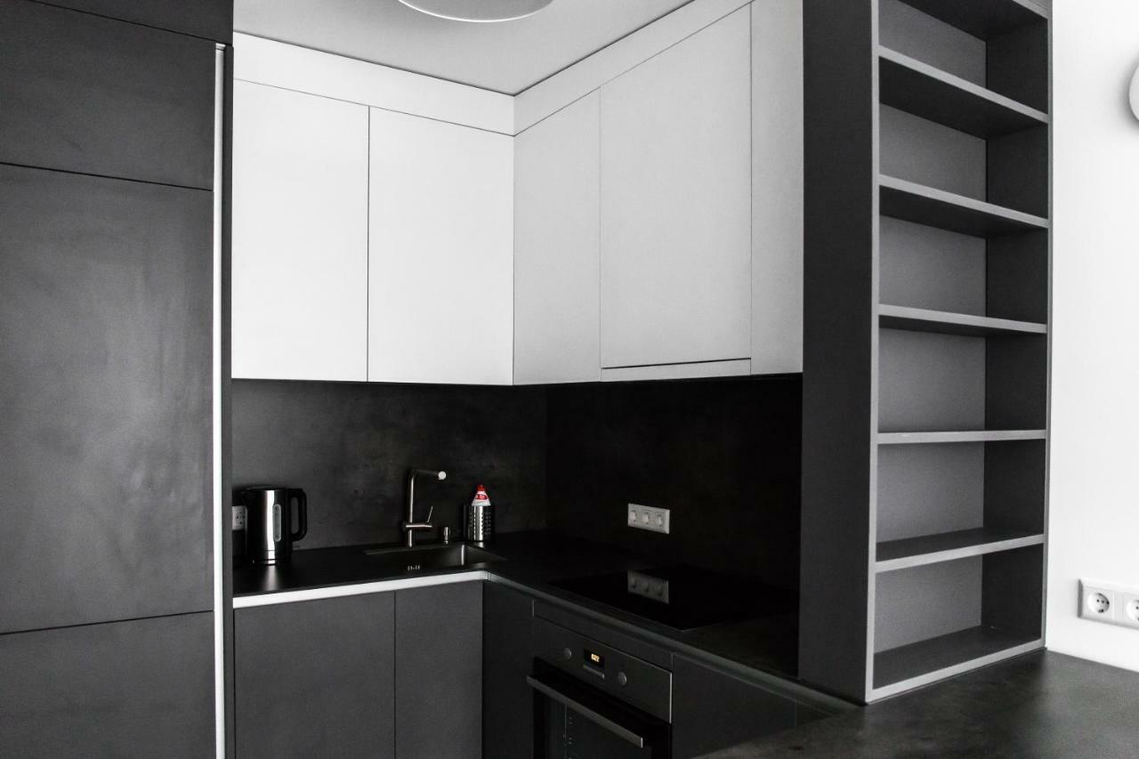 Deluxe Apartments By Hostlovers Каунас Екстериор снимка